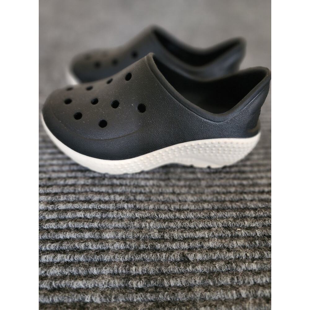 CROCS Toddler Youth Size 8 Classic Slip-On Sneaker Black - Picture 5 of 5